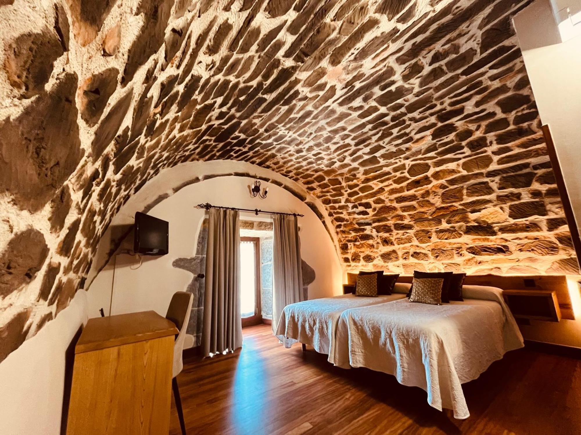 Hotel Larranaga Azpeitia Exterior photo
