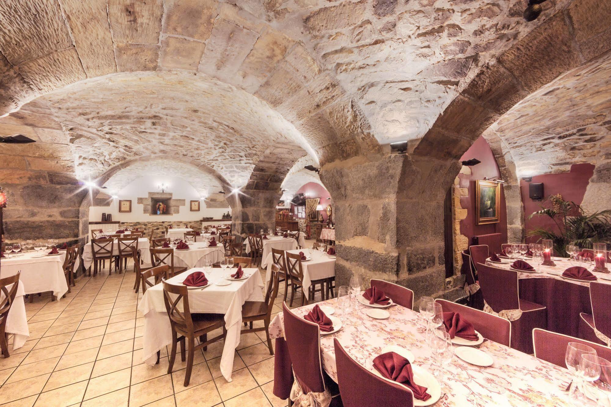 Hotel Larranaga Azpeitia Exterior photo